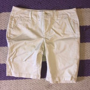 american eagle bermuda shorts
